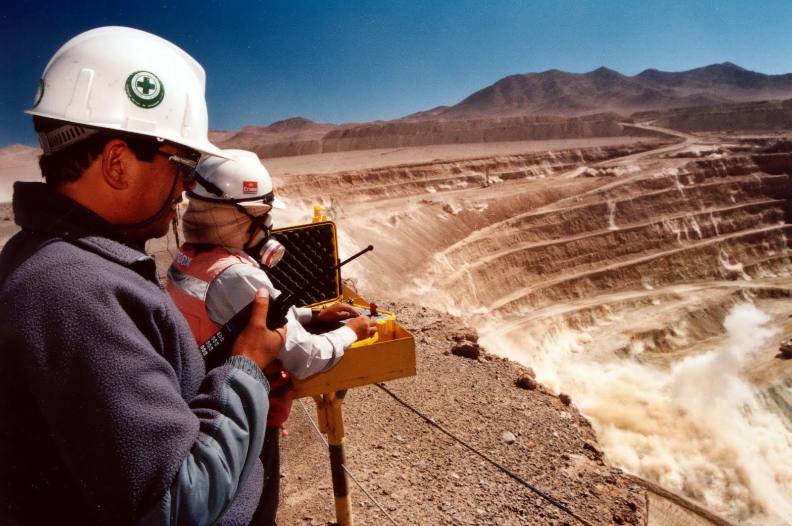 Mineros trabajando